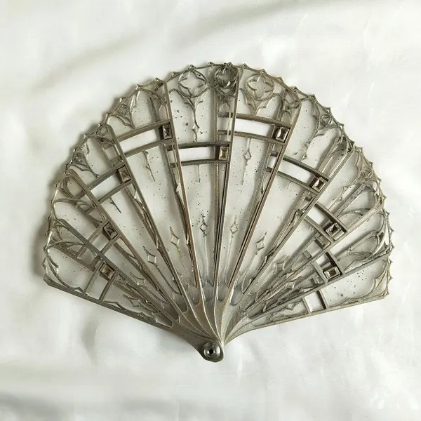 Gothic hand fan